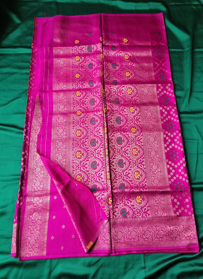 Magenta Banarasi Pure Raw Silk, Traditional Wear with Bandini Weaving