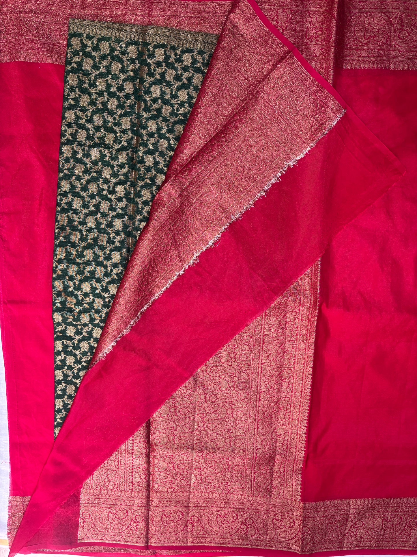 Magenta Banarasi Crape Silk Saree with Copper Zari Border - Traditional Wear
