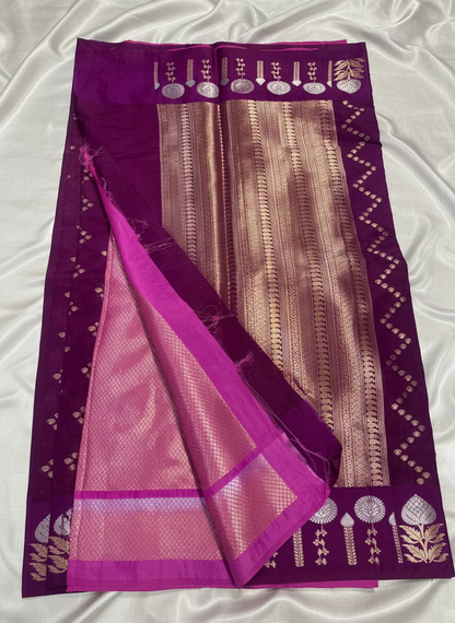 Purple Banarasi Raw Silk, Traditional Wear with Zig zag pattern weaving with Open Border