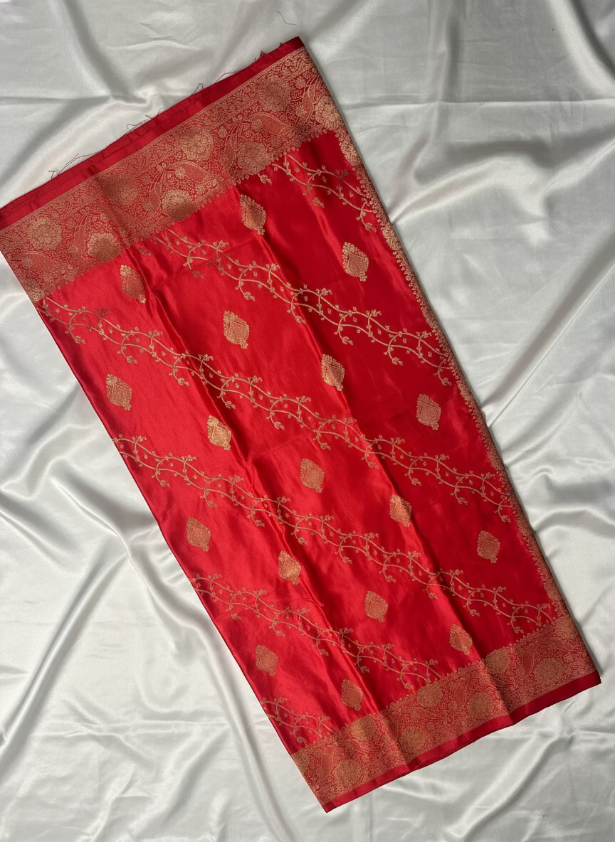 Red Banarasi Mashru Silk Saree with Gold Jaal Patterns - Traditional Wear