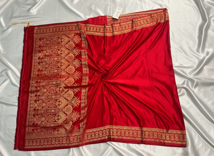Red Banarasi Mashru Silk Saree with Geometrical Shaped Pattern - Traditional Wear