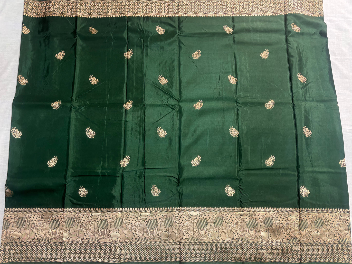 Dark Green Banarasi Russian Silk Saree with Light Gold Pallu & Border - Traditional Wear