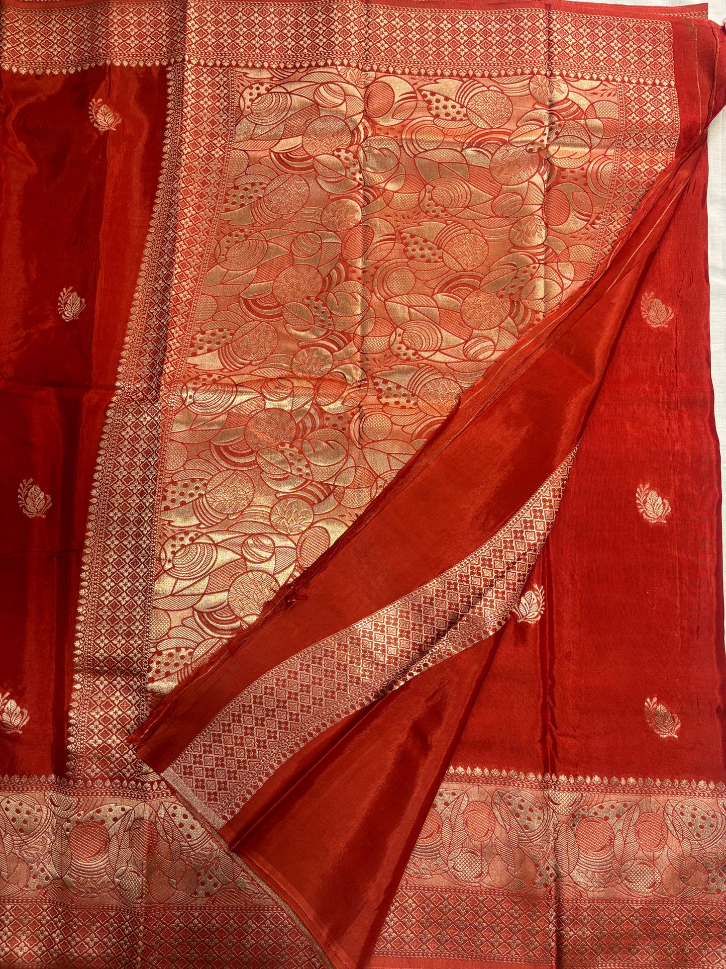 Red Banarasi Russian Silk Saree with Light Gold Pallu & Border - Traditional Wear