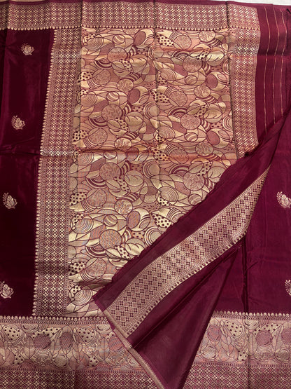 Maroon Banarasi Russian Silk Saree with Light Gold Pallu & Border - Traditional Wear