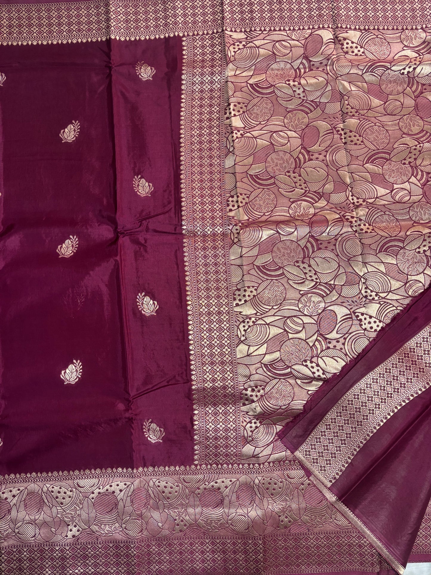 Maroon Banarasi Russian Silk Saree with Light Gold Pallu & Border - Traditional Wear