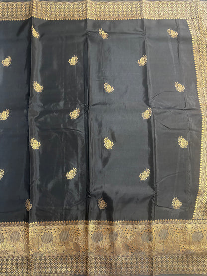 Black Banarasi Russian Silk Saree with Light Gold Pallu & Border - Traditional Wear