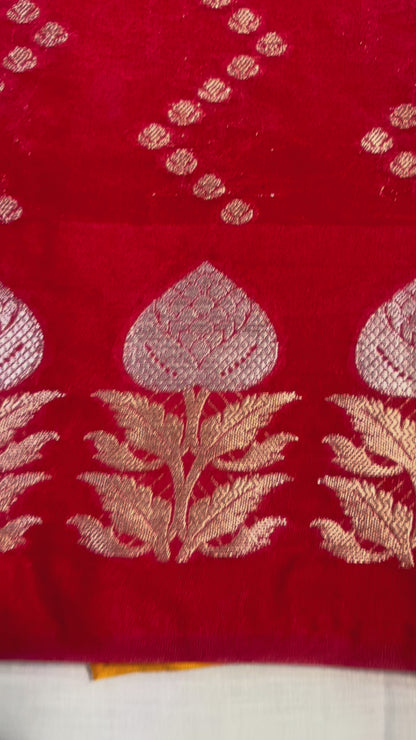 Red Banarasi Raw Silk, Traditional Wear with Zig zag pattern weaving with Open Border