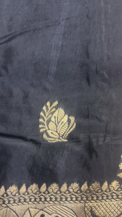 Black Banarasi Russian Silk Saree with Light Gold Pallu & Border - Traditional Wear