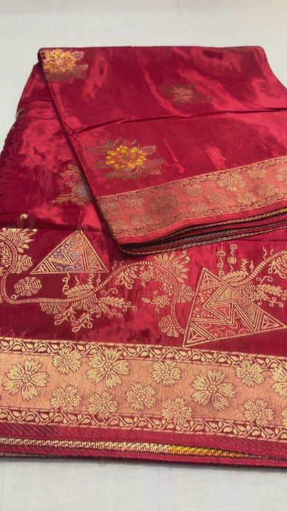 Red Luxurious Banarasi Pure Mashru Silk with Small Flower Motifs - Designer Party Wear